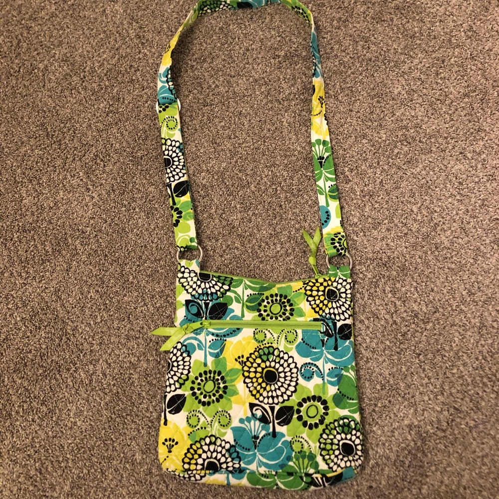 Vera Bradley cross-over purse